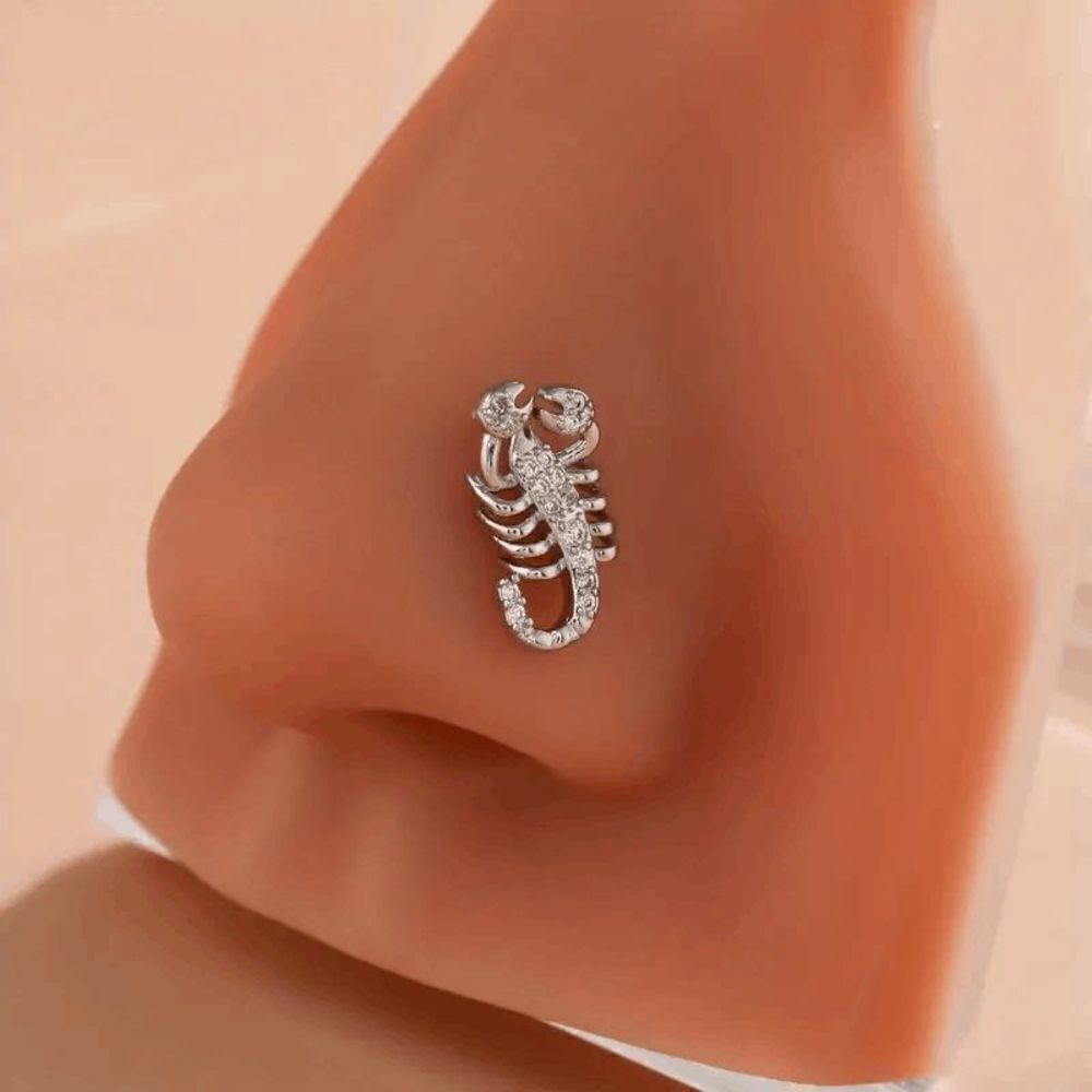 WHITE GOLD DIAMOND SCORPION L ROD NOSE RING